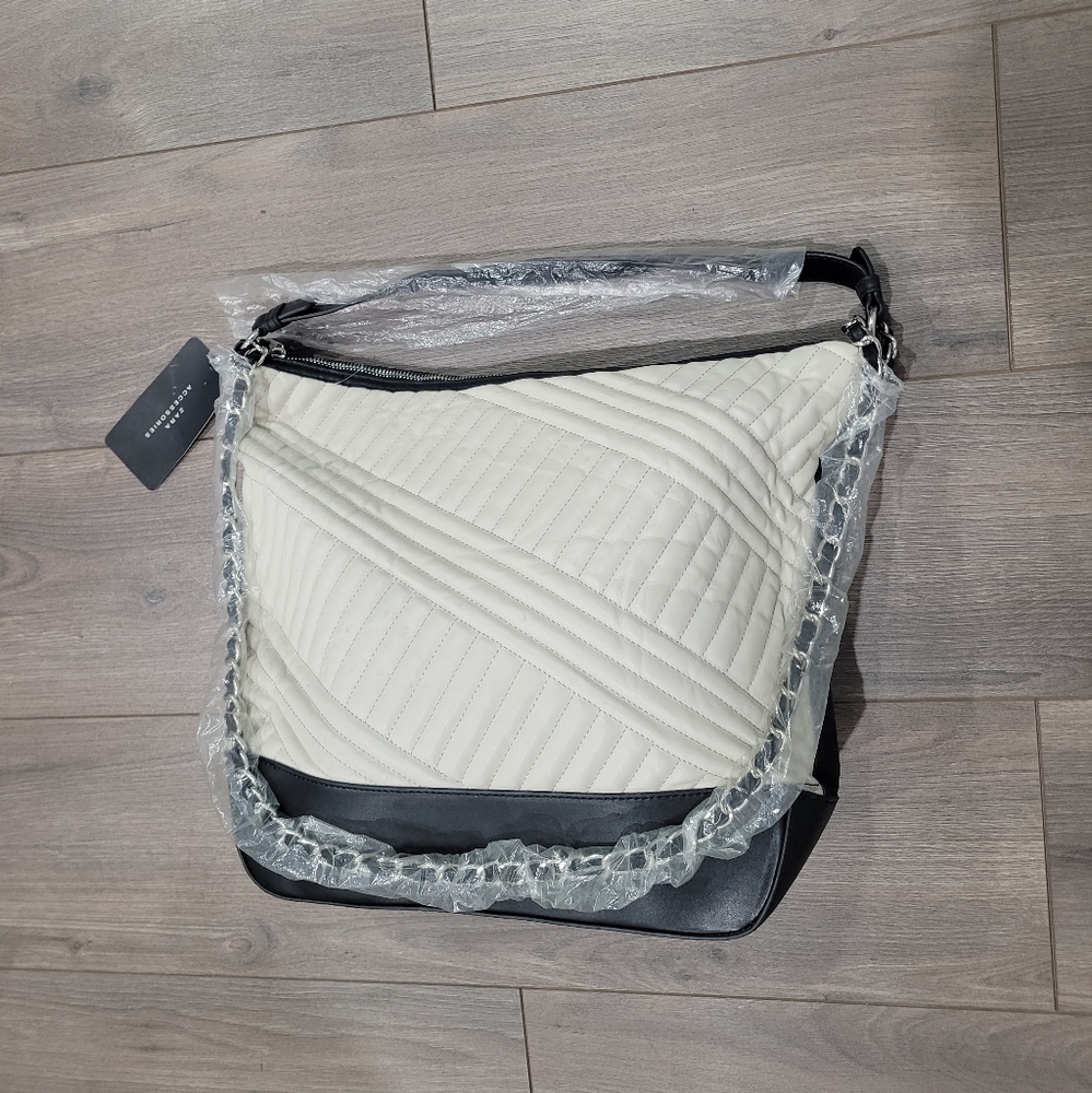 NWT - Zara Black & White Shoulder Bag - Size Medium - Picture 4 of 7